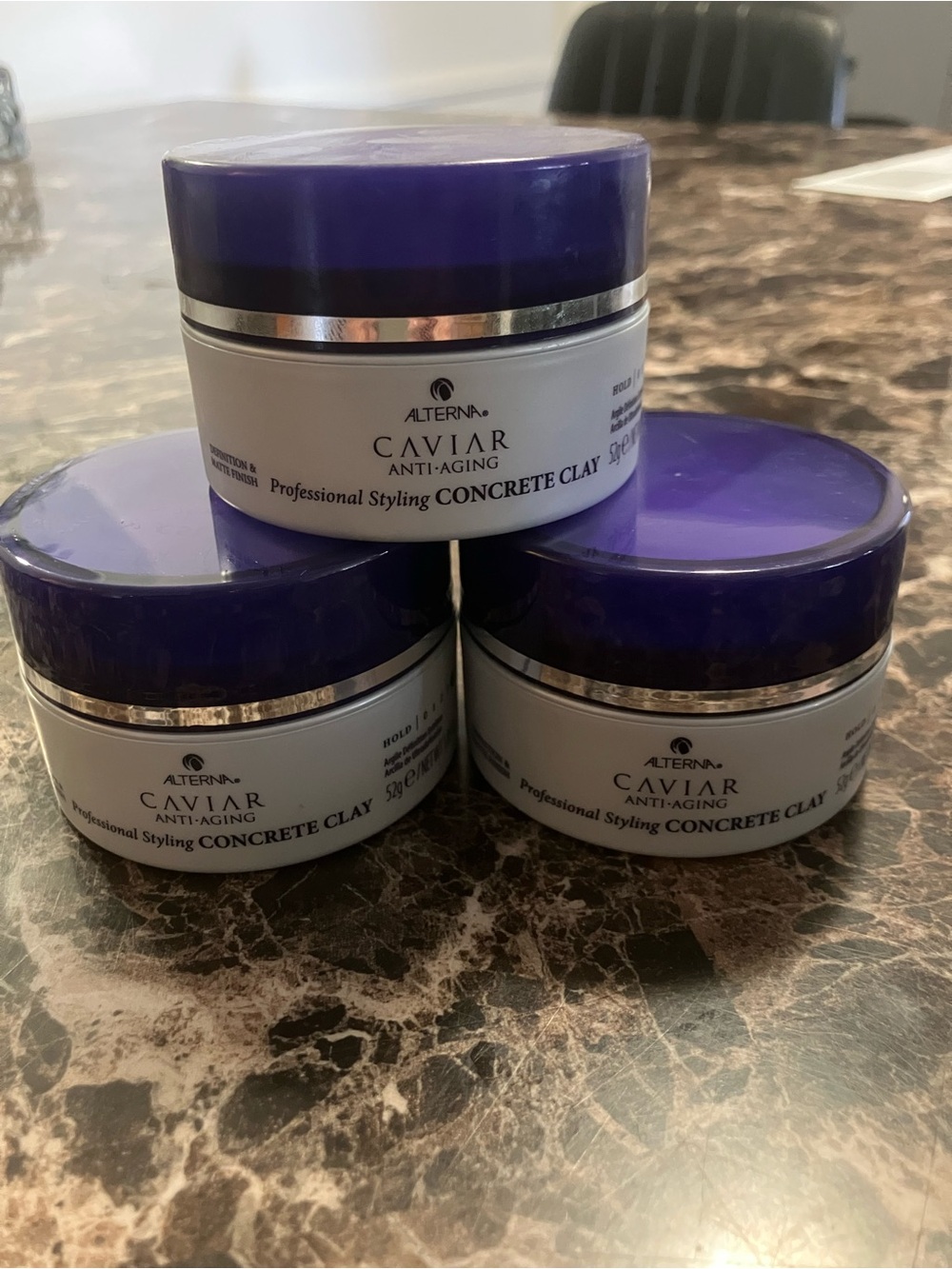 Alterna caviar anti aging concrete clay